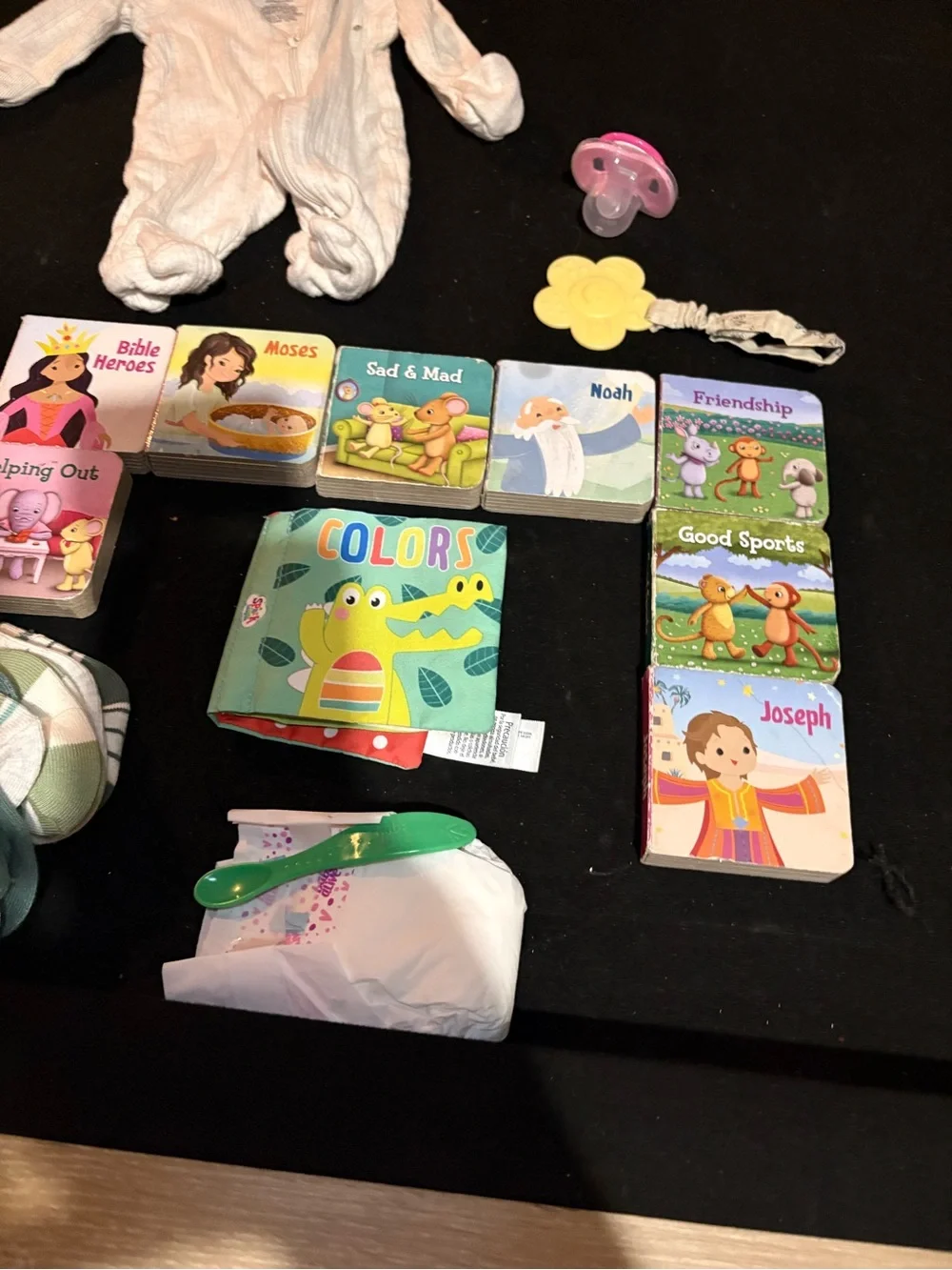 wonder nation White Sleeper with Pink Pacifier and Colorful Board Books Play Set